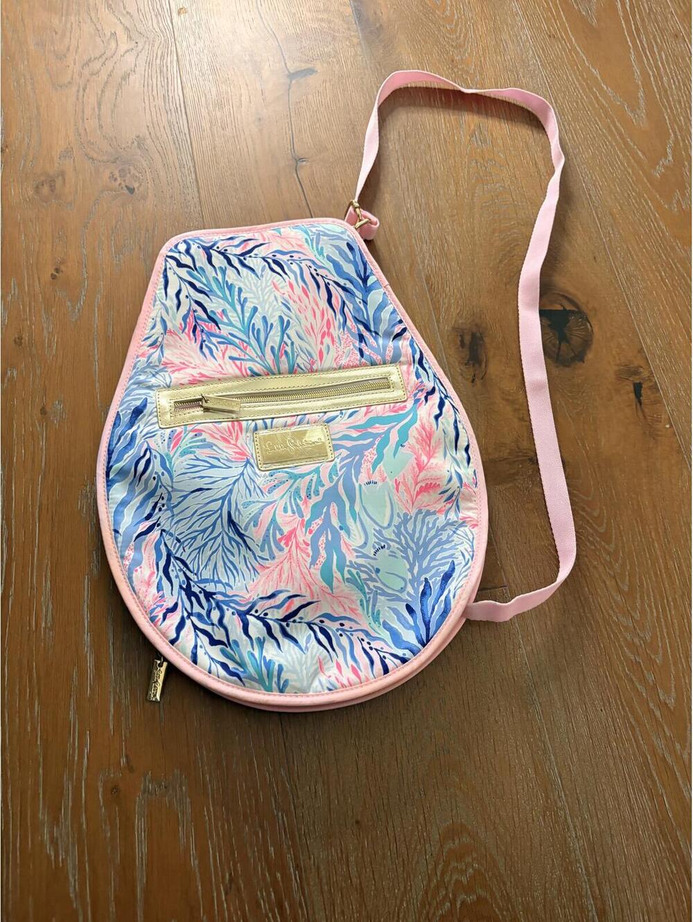 Lilly Pulitzer Tennis Racket Crossbody Bag Vibrant Coastal Pattern Adjustable